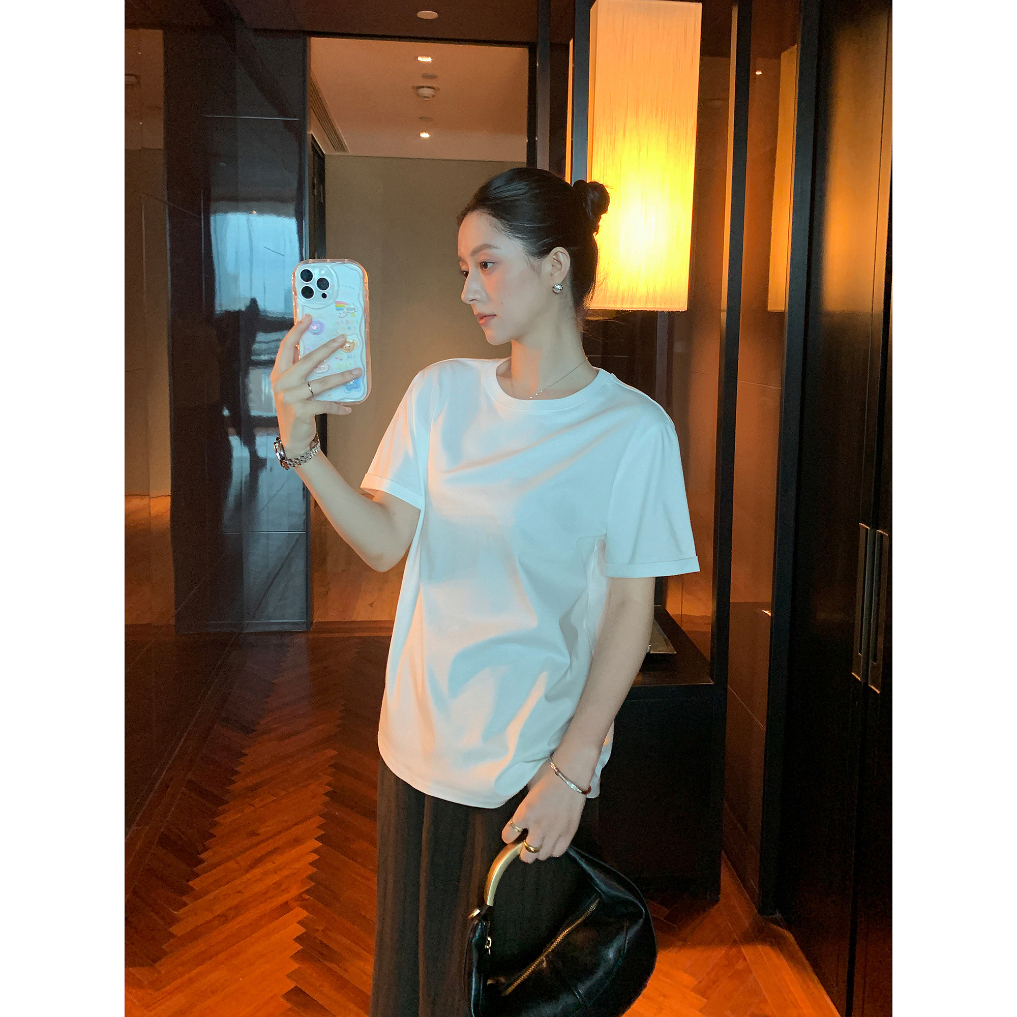 Maven Lin 简约松弛感宽松白色短袖t恤女夏天丝圆领短袖针织上衣