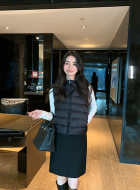 Maven Lin都市暖羽 90白鸭绒背心马甲女气质叠穿连帽短款羽绒服