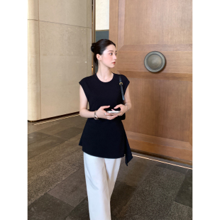 通勤不规则设计感t恤女宽松气质无袖 都市轻优雅 上衣 Lin Maven