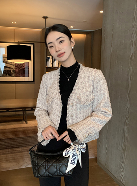 Maven Lin【现货7折】小香风外套女v领流苏毛边短款开衫气质上衣