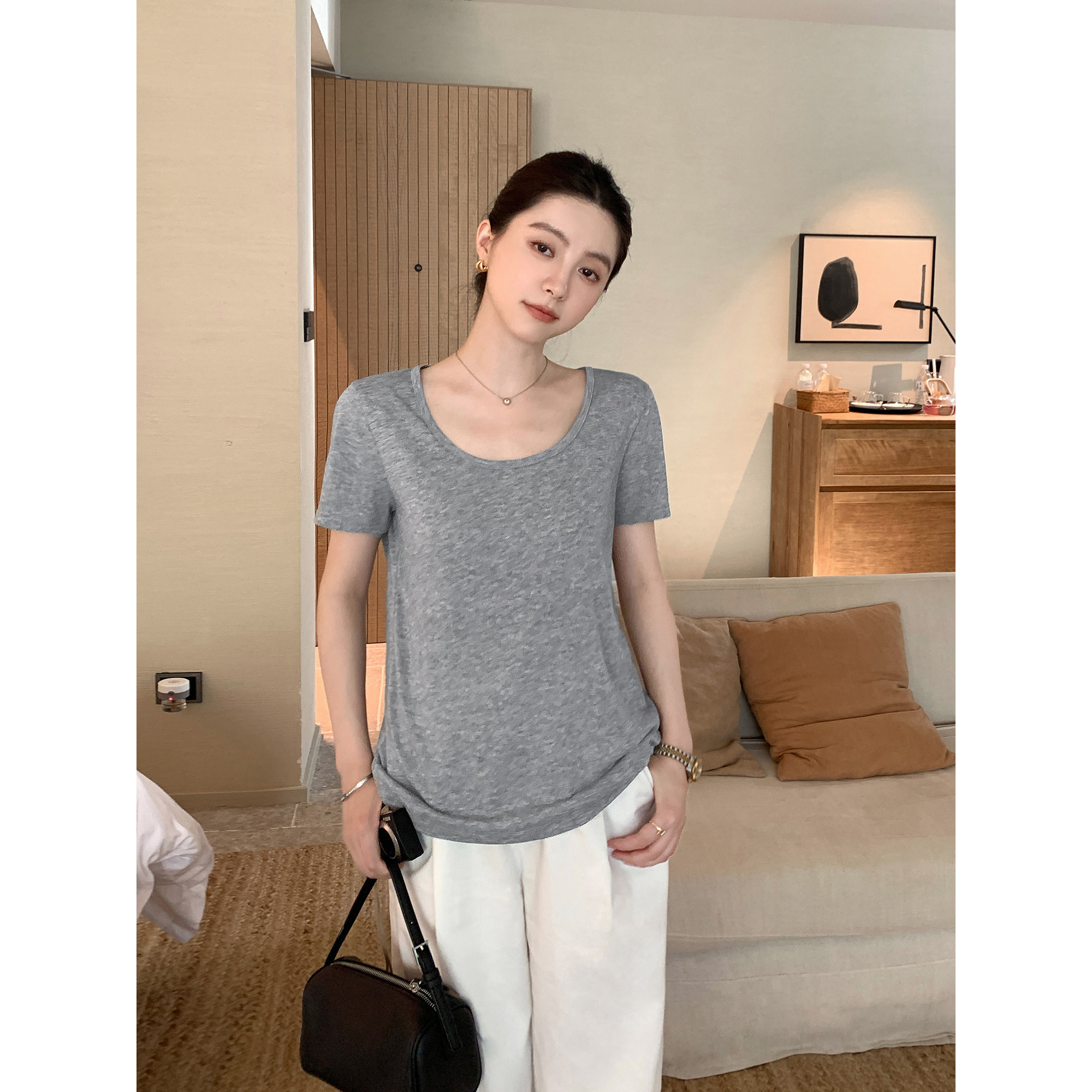 Maven Lin 高智松弛感简约大U领t恤短袖女轻薄微透天丝宽松上衣夏