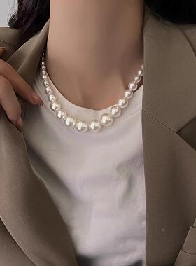 MaisonCleo渐变大小珍珠锁骨链