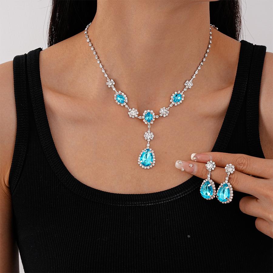 MaisonCleo复古轻奢风镶钻水滴吊坠项链法式宫廷风小众气质百搭高