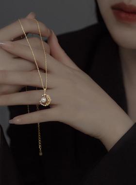 MaisonCleo「养眼美物」S925银珍珠项链小清新月牙镶钻镂空锁骨链