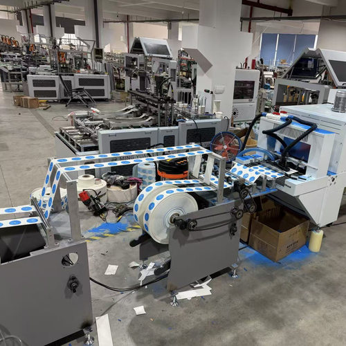 一次性发泡烟灰缸机底纸涂胶撒粉烘干机组全伺服好操作厂家热销