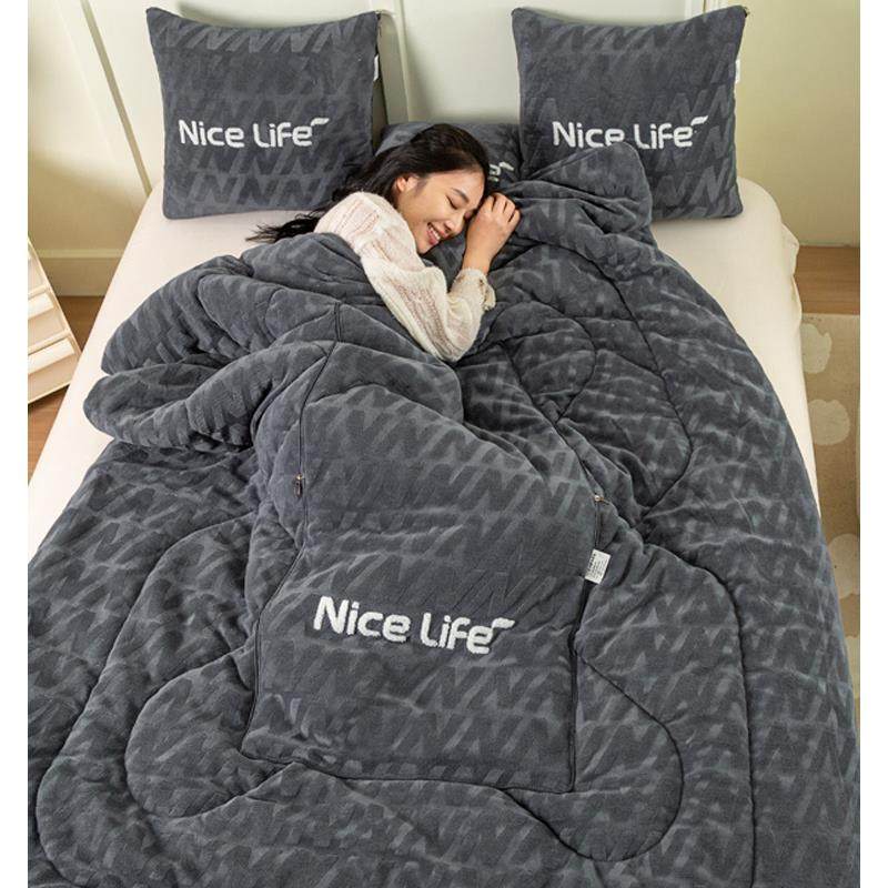 冬季加厚重奶丝绒枕被两用二合一汽车枕办公室午睡毯新款式