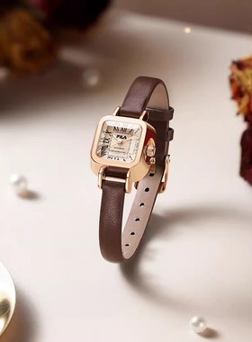 FILA斐乐复古水钻小方糖表轻奢小众女士手表送女生腕表礼物6571