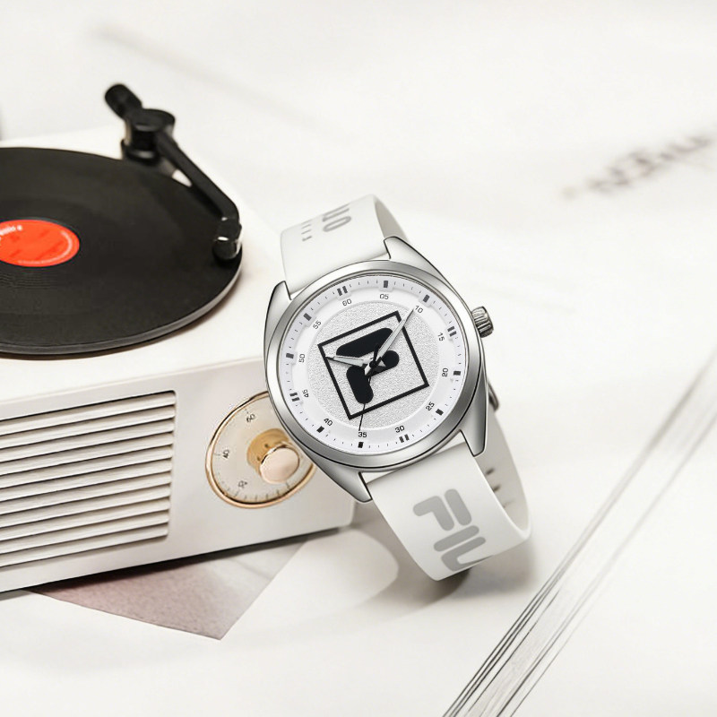 FILA斐乐青少年防水腕表男女学生初高中只看时间考试静音手表6805