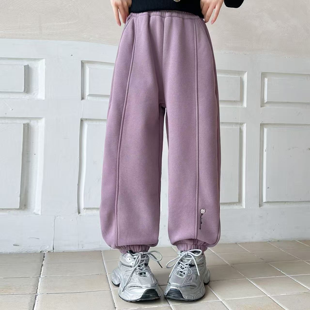 女童裤子春秋款2026新款儿童宽松舒适卫裤洋气女孩时尚休闲长裤潮