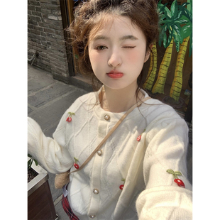甜美短款 范雯雯 女夏季 樱桃回忆 毛衣外套 圆领菱格樱桃针织开衫