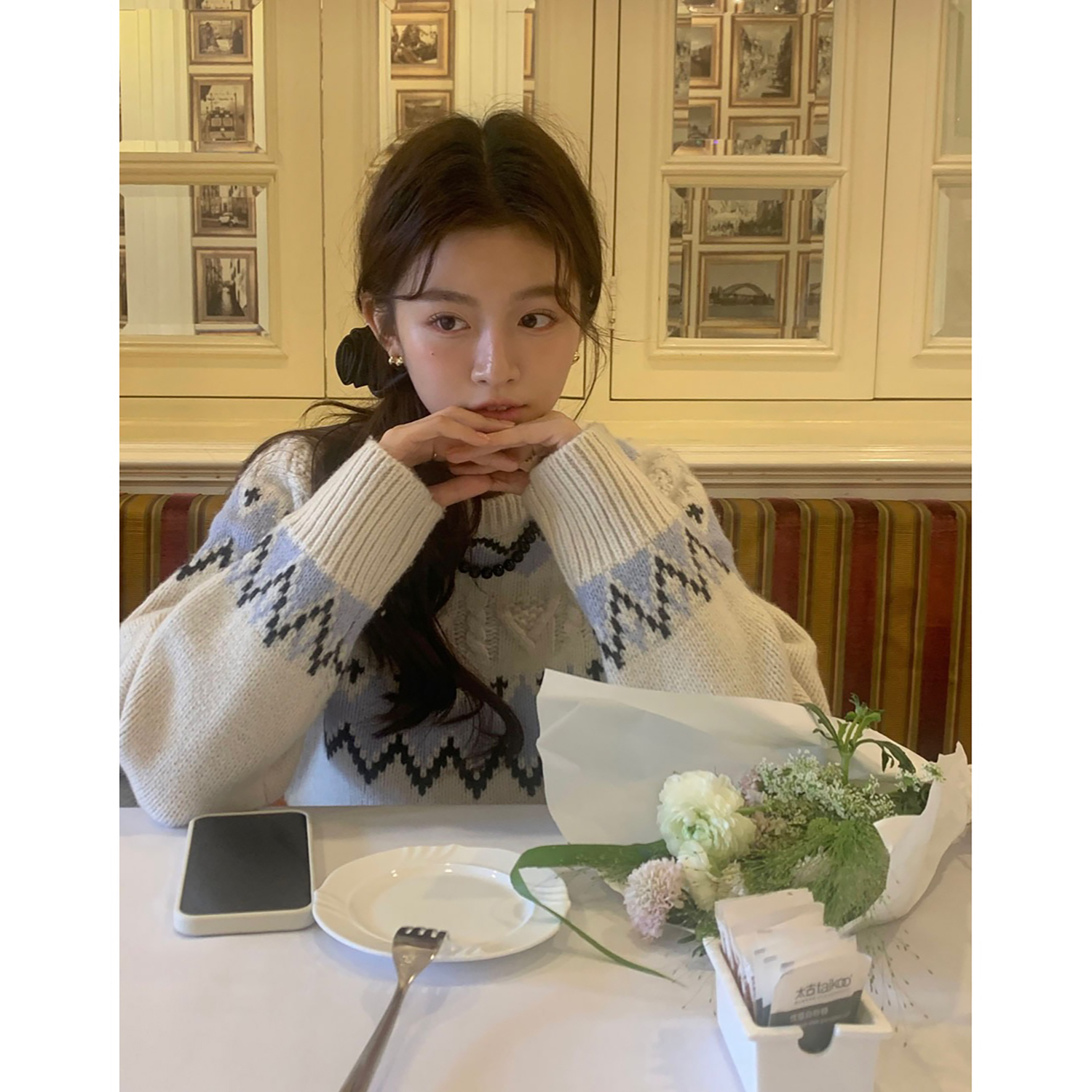 范雯雯 交换晴天 麻花提花撞色毛衣女冬季甜美圆领宽松针织上衣