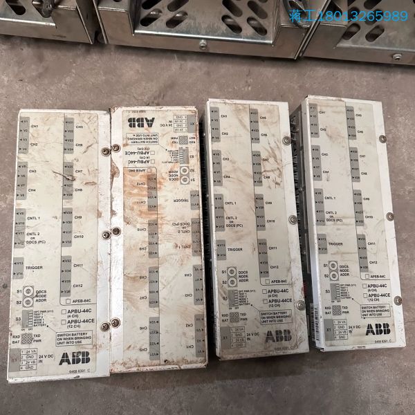 ABB变频器ACS800光纤分配板APBU-44C打包出20
