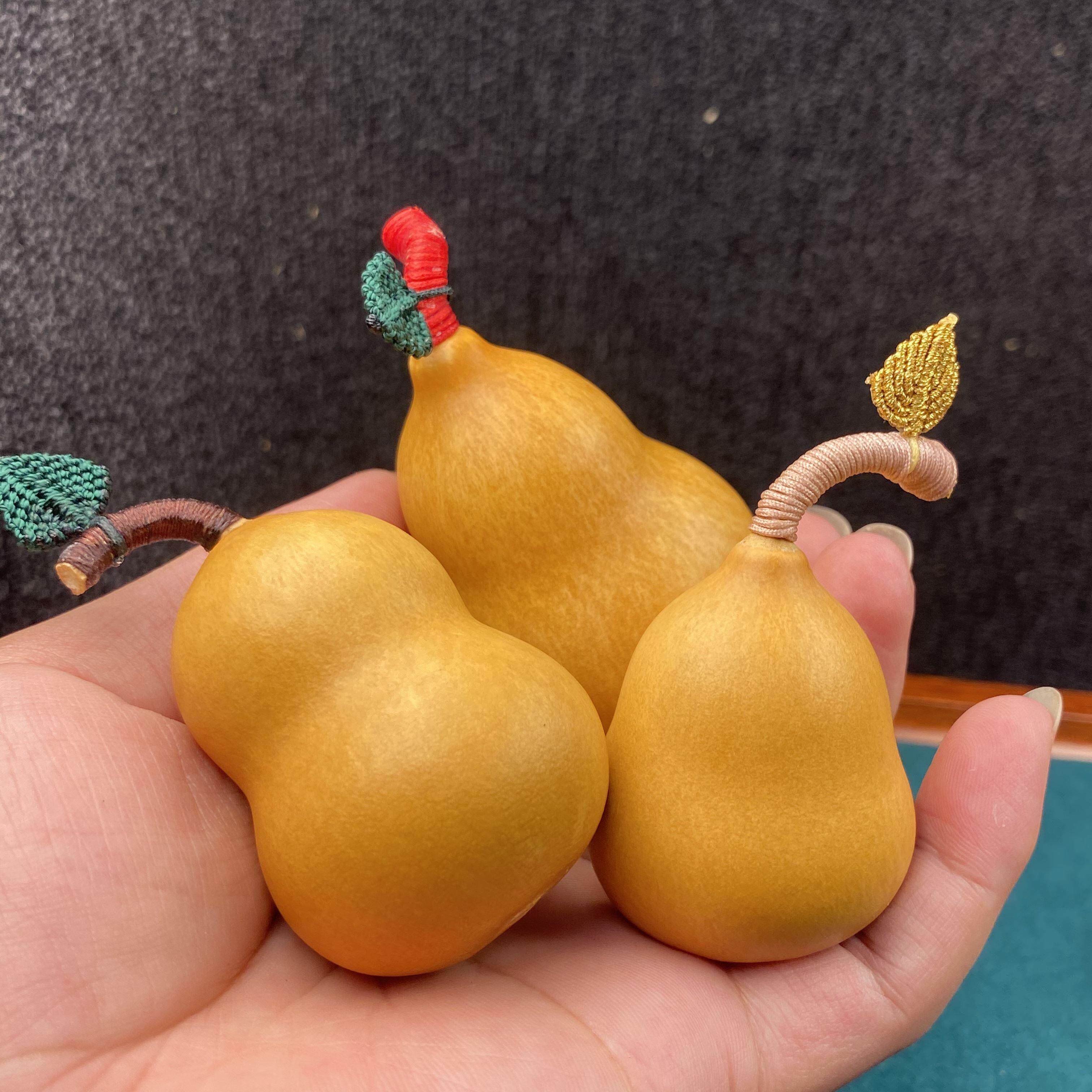 天然胖墩小葫芦文玩胖梨形编制摆挂件手把件绕指柔葫芦红书带叶子