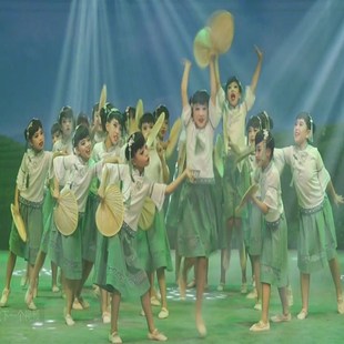 云川之舞小茶仙舞蹈服装民国风新中式唐装城外小月亮表演出服蒲扇