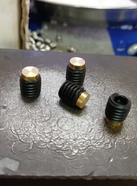 极速129级铁黑色Mp8内六角铜头机米螺丝紧定螺钉带环保黄铜垫片顶