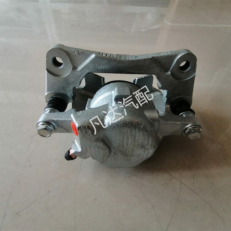 极速厂适用北汽威旺M20rM30幻速S3老款前分泵制动卡钳煞车前煞车