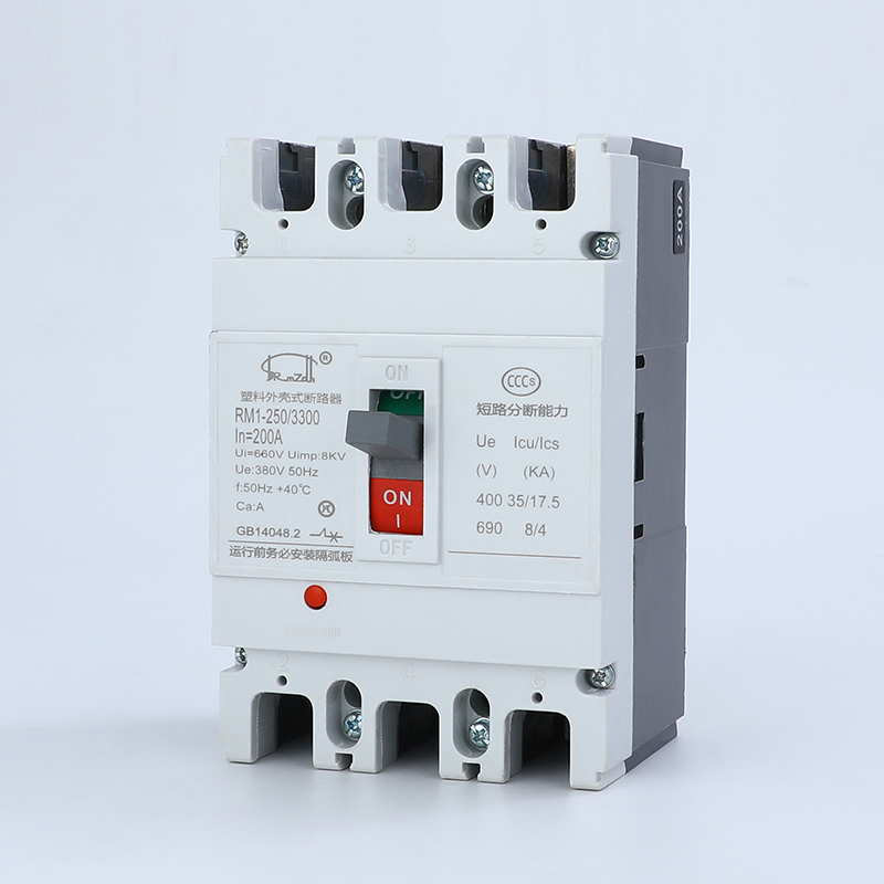 CM1-225L/3300 63L100L/4300z 400L 630L塑壳断路器250A 100A 400