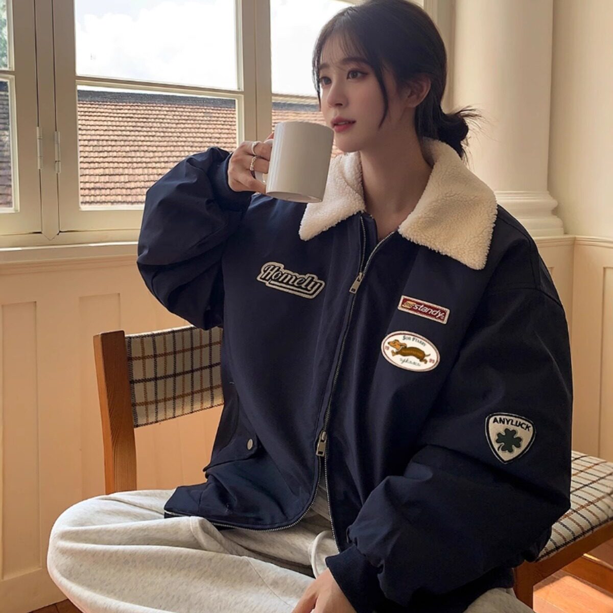 羊羔绒翻领撞色外套女2026新款宽松小个子设计感加厚保暖夹棉棉服
