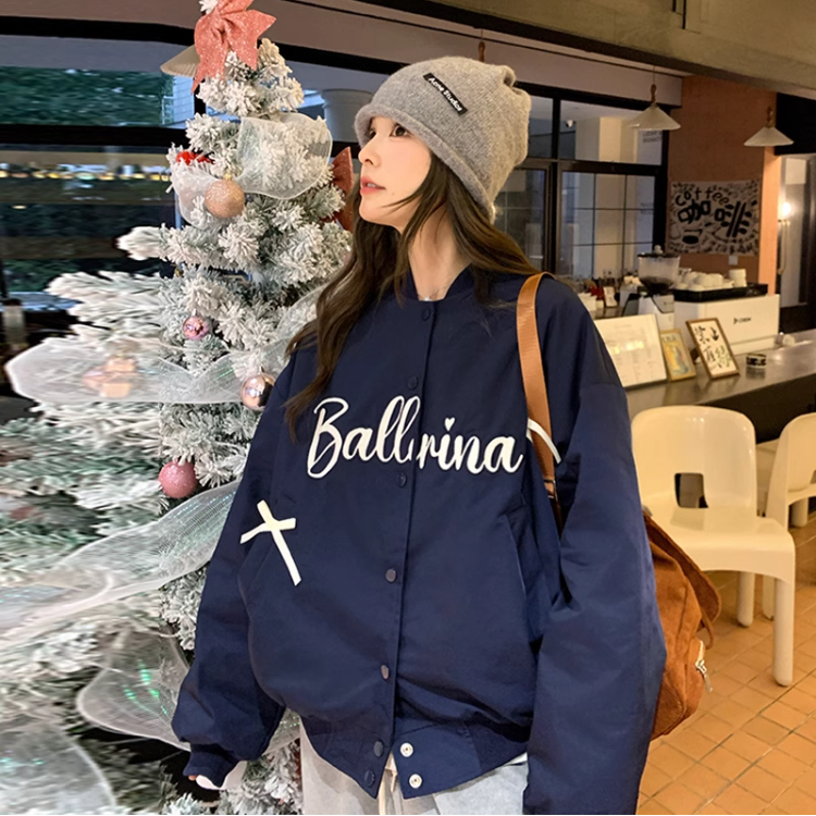 美式刺绣立领棒球服外套女设计感