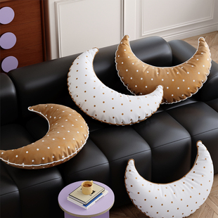 美拉德风月亮抱枕客厅沙发异形玩偶靠枕床头飘窗靠垫车用腰枕含芯