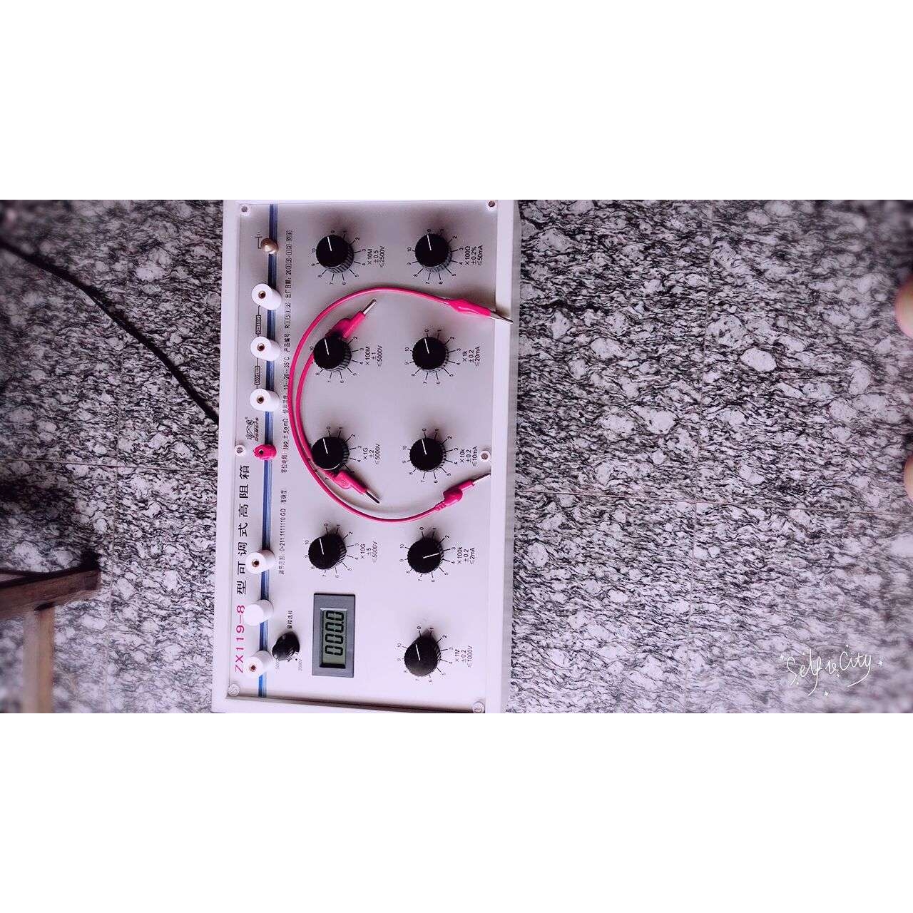 直流高阻箱ZX119-8型(兆欧表检定装置)同时修理多种高阻箱