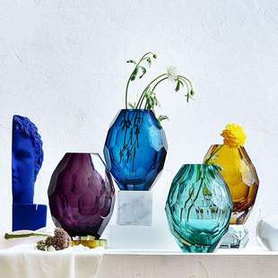 新款库尔贝多棱角超质感彩色玻璃花瓶花器样板房装饰品摆件