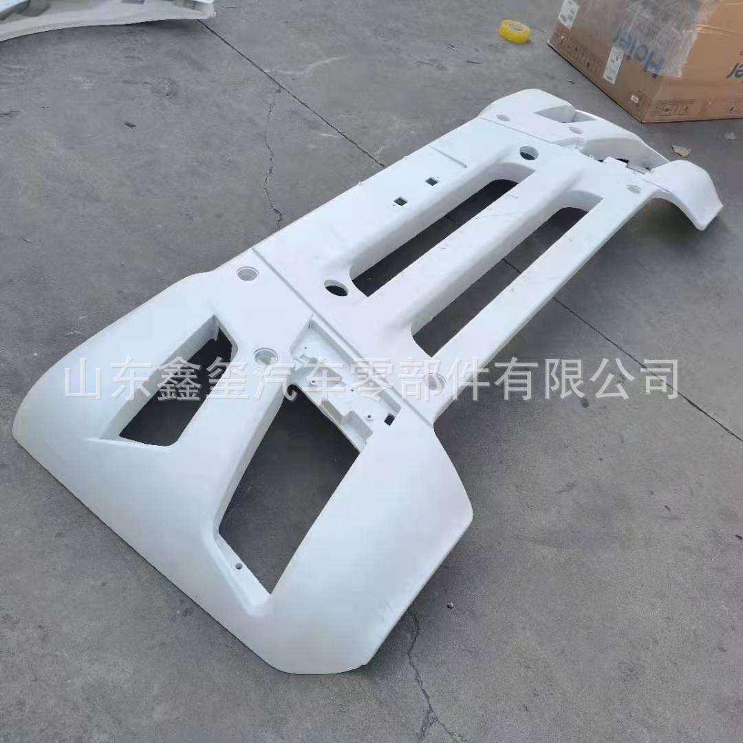 重汽汕德卡C7H保险杠 C5H SITRAK图案商标WG1664952000 保险杠