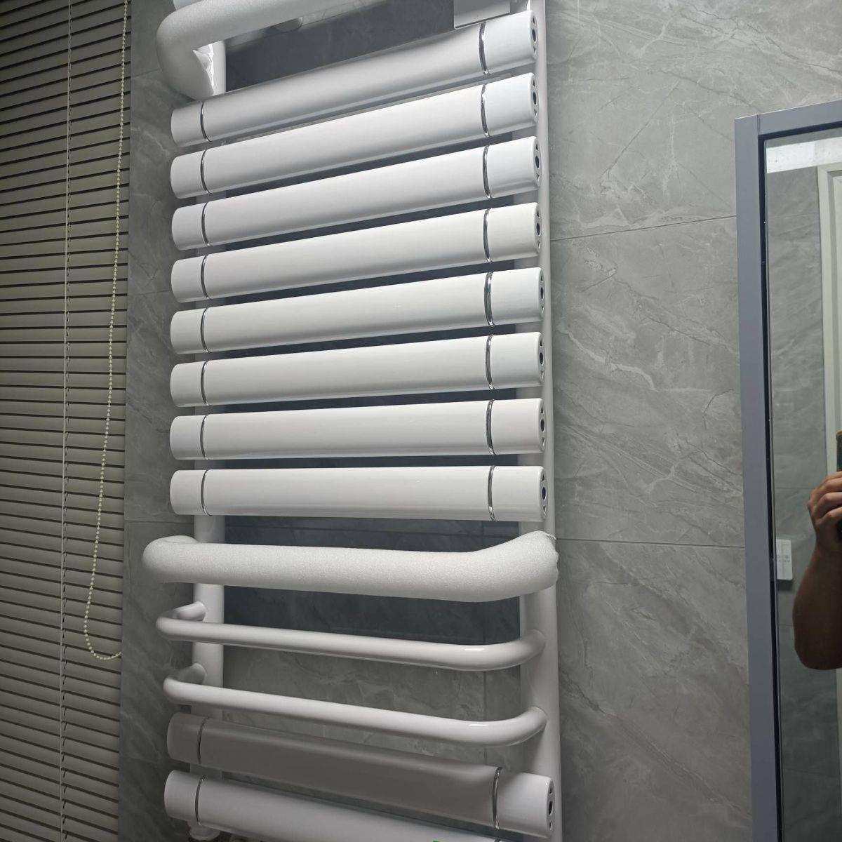 家用暖气片铜铝复合水暖散热器毛巾架小背篓卫生间壁挂式浴室地热