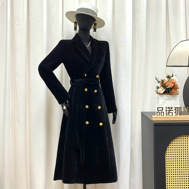 收腰高端金丝绒外套品诺狐小香风