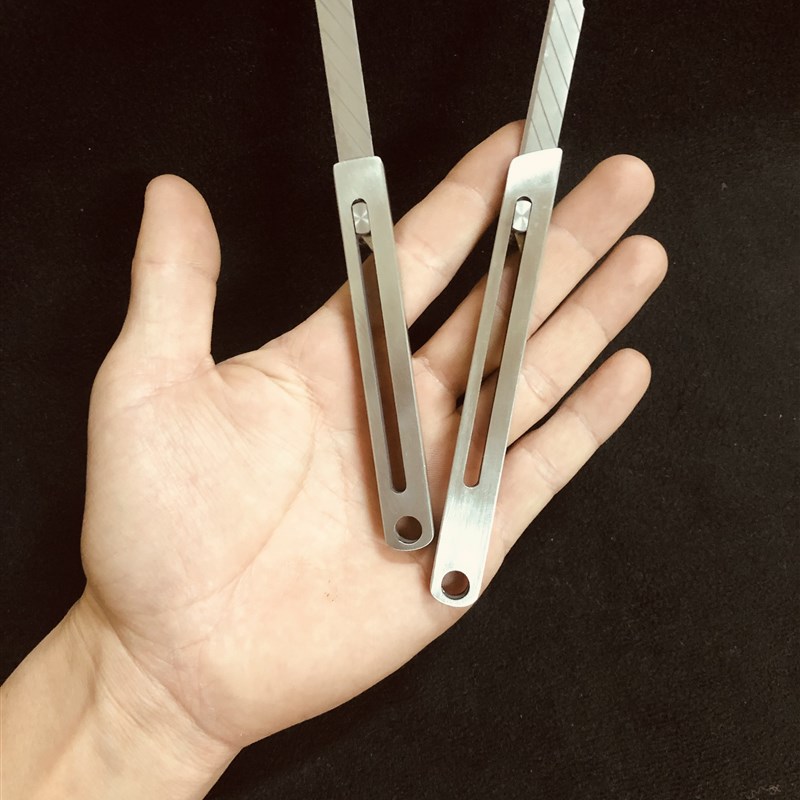 好货9mm小号不锈钢一体成型美工刀重型刀架刀柄全钢金属壁纸刀工