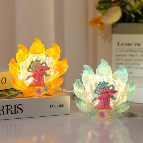 潮玩九尾狐小夜灯桌面摆件装饰品