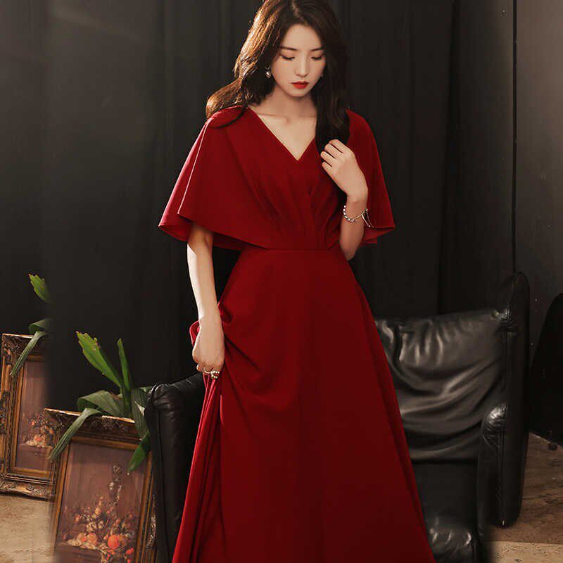 红色连衣裙长裙大码胖mm2025春秋薄敬酒服新娘加肥显瘦订婚礼服女