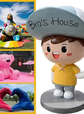 大型卡通玻璃钢雕塑定制厂家动物公仔吉祥物摆件户外人物景观小品