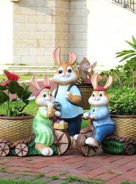 户外园林庭院卡通兔子花缸玻璃钢雕塑幼儿园装饰摆件景观花园花盆