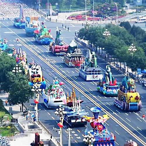 商业宣传活动大型玻璃钢材质巡游花车源头厂家制作制作制作可租赁