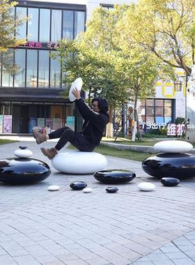 玻璃钢黑白围棋户外仿真雕塑校园文化广场棋社公园林坐凳装饰摆件