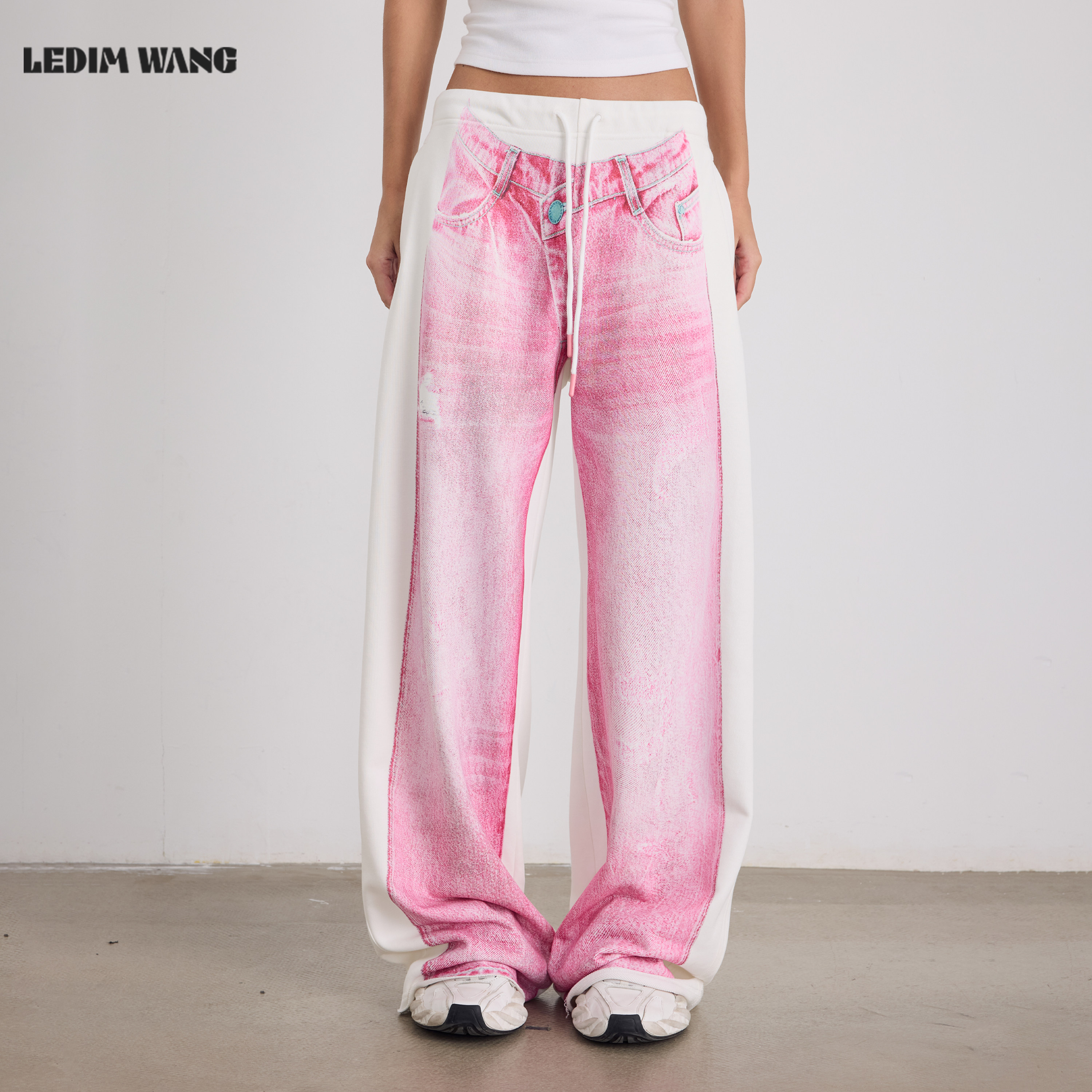 LEDIM WANG美式牛仔印花休闲裤卫裤女粉白复古直筒长裤26春夏新款