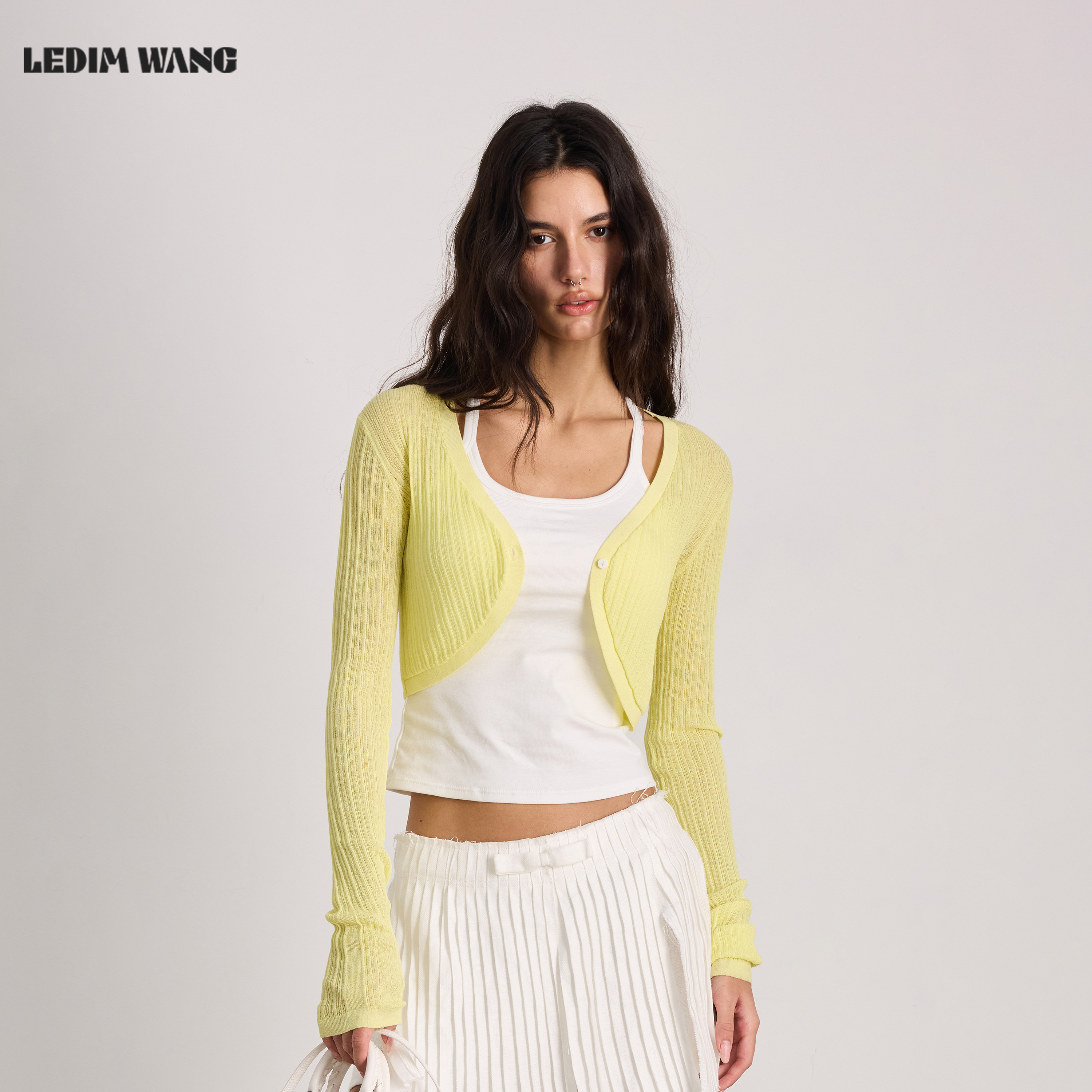 LEDIM WANG轻薄凉感针织开衫女黄色高腰修身防晒短款上衣26夏新款