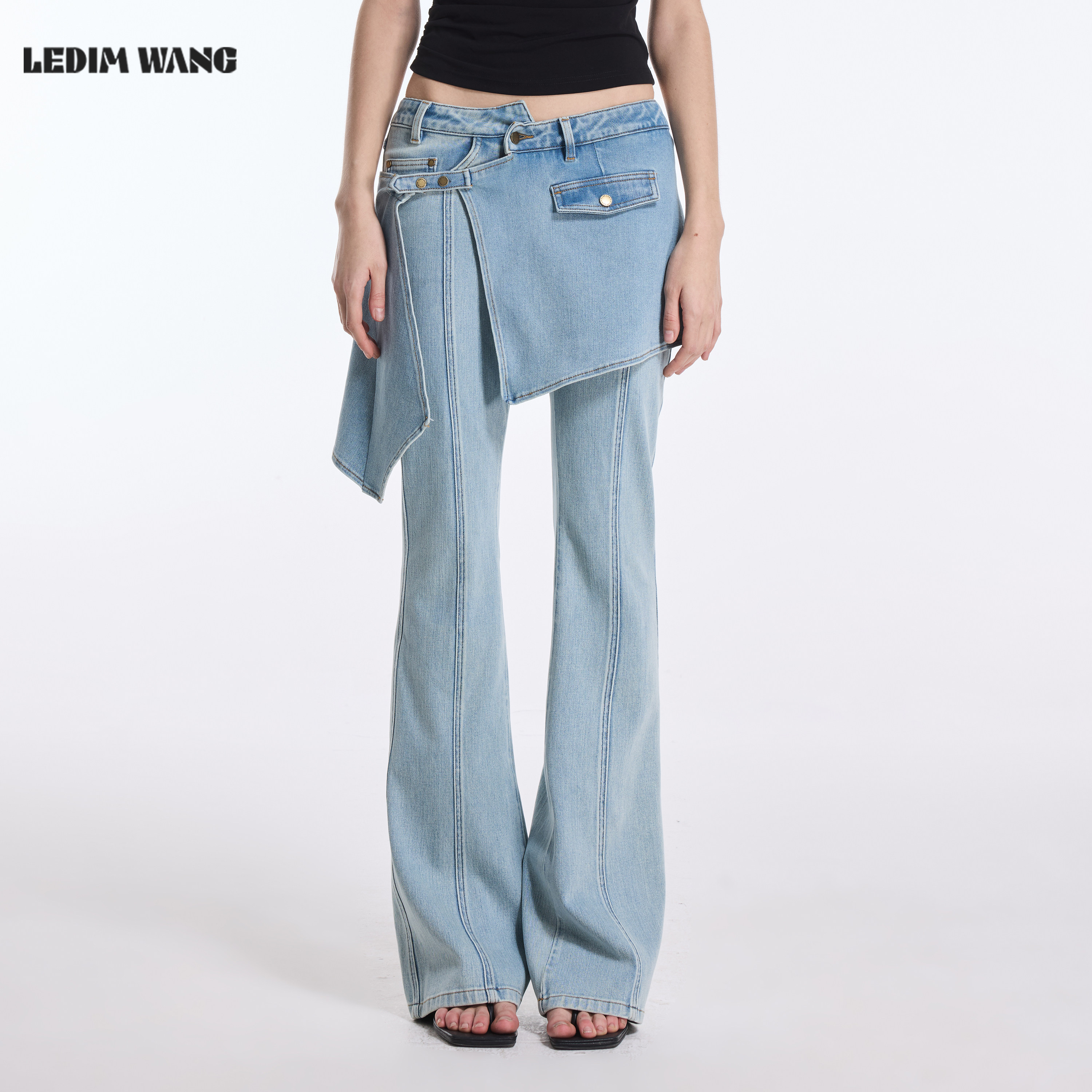 LEDIM WANG不规则屁帘喇叭牛仔裤女2026春夏新款微弹修身显瘦长裤