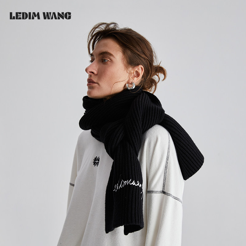 LEDIMWANG粗针刺绣针织围巾
