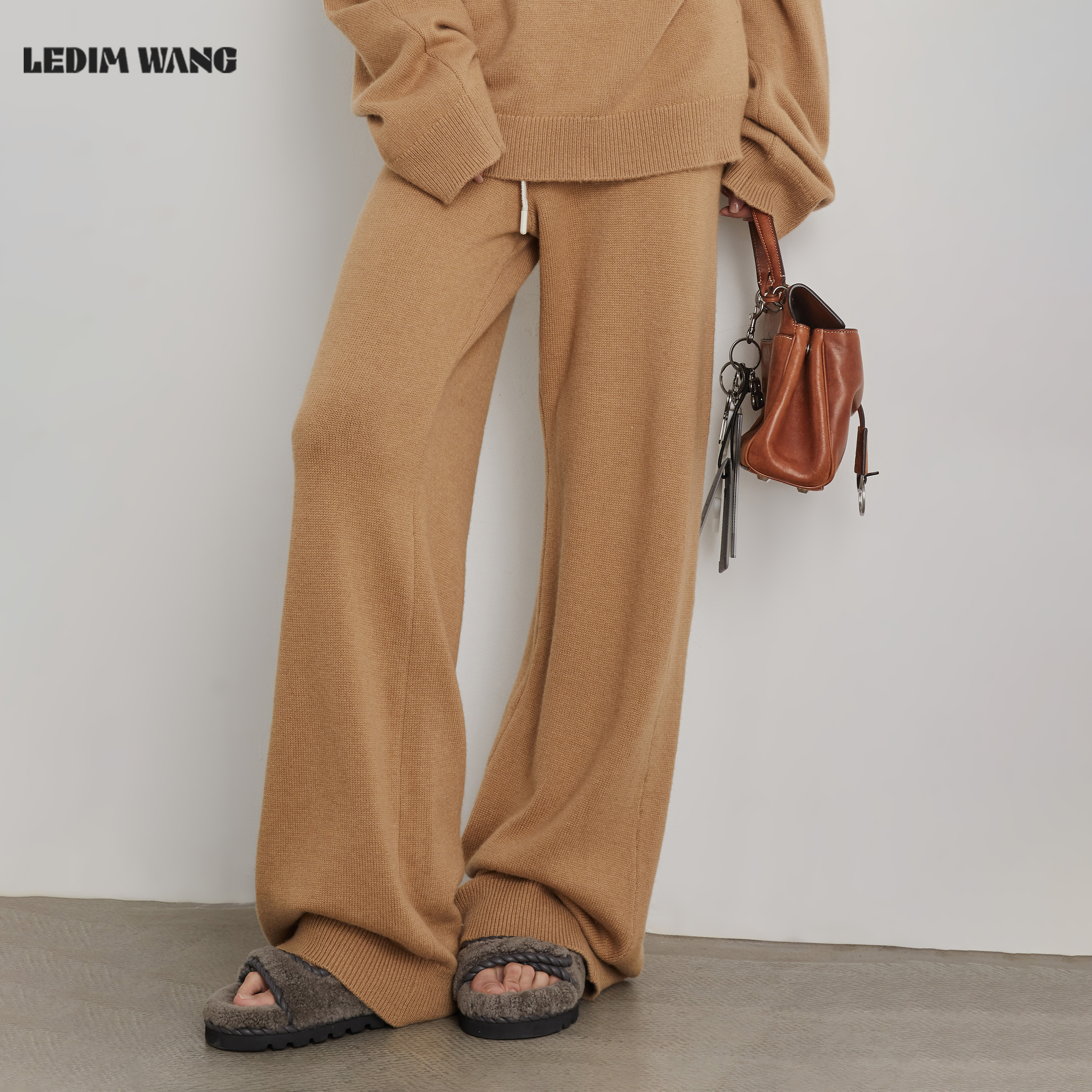 LEDIMWANG毛织直筒卡其色休闲裤