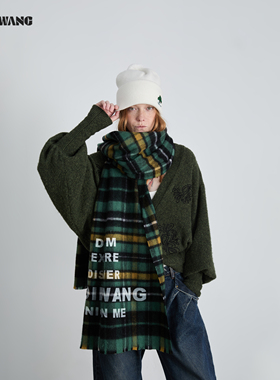 LEDIM WANG 格纹羊毛绿色围巾2025秋冬新款北欧风字母长款披肩