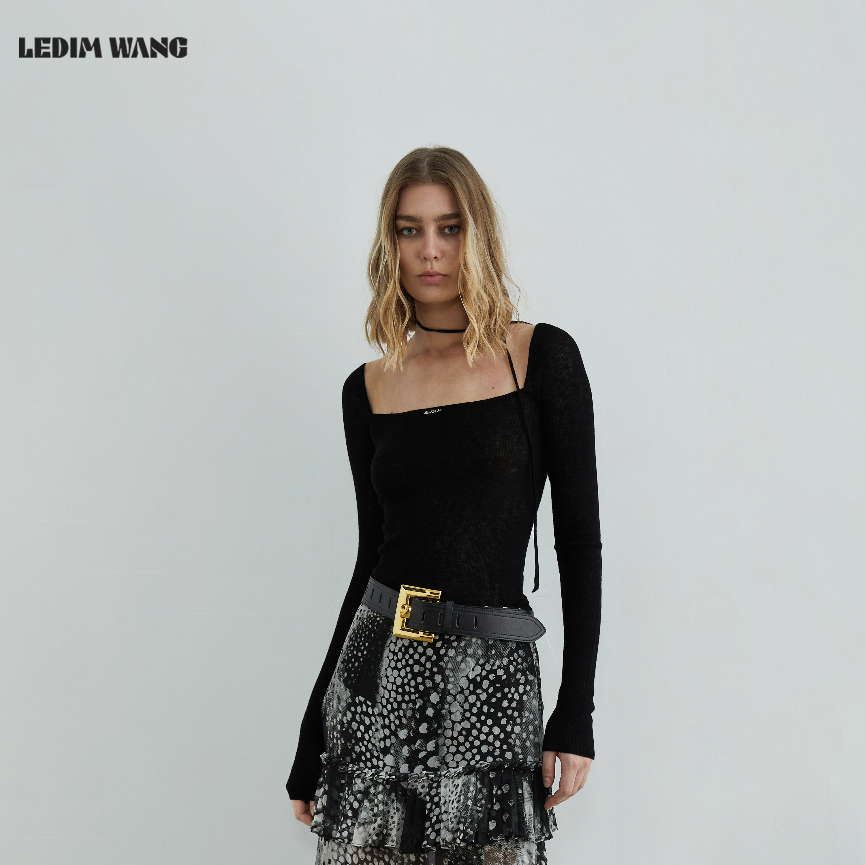 LEDIM WANG黑标/飘带方领毛衣女25秋新款黑色修身内搭羊毛打底衫