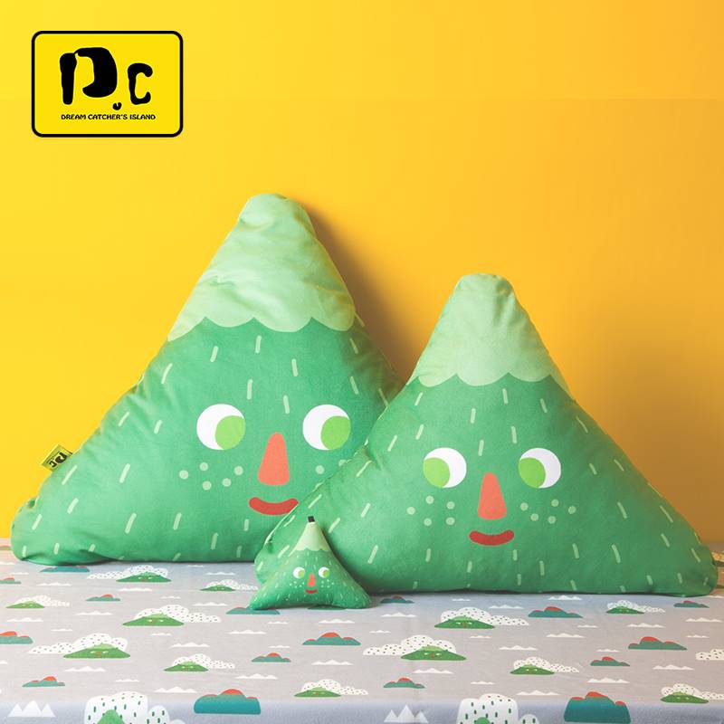 尖尖抱枕被子两用车办公枕室靠空调李被珊瑚绒毛毯午睡毯多汽功能