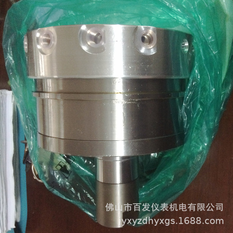 专业供应多节液压油缸液压通孔回转缸高速旋转超薄油缸