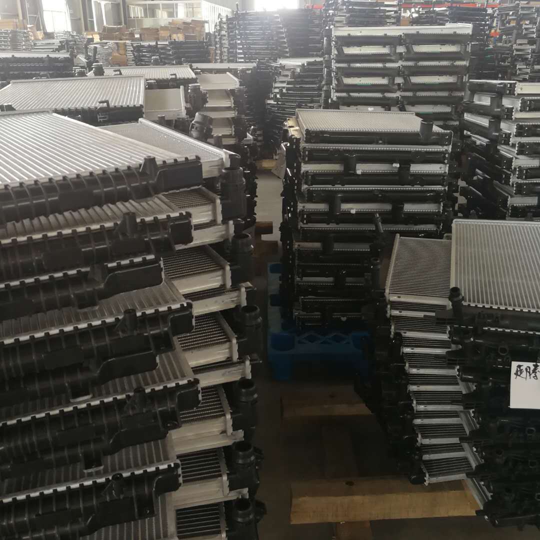 厂家直销适用于欧宝VECTRA汽车散热器水箱