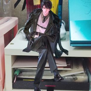 恋与制作人周边李泽言许墨高颜值亚克力无边坐姿立牌桌面摆件收藏