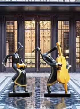 户外玻璃钢抽象艺术音乐仿铜人物雕塑摆件商场广场酒店装饰摆件