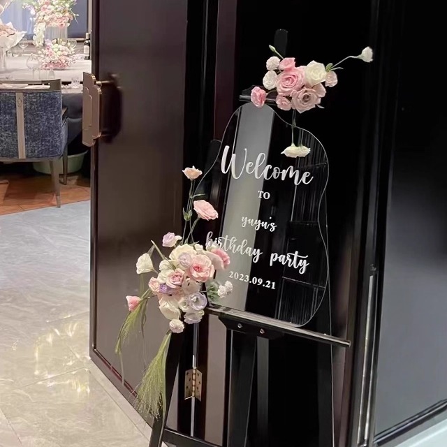 亚克力透明迎宾牌生日节日派对草坪婚礼指引展示广告牌定制
