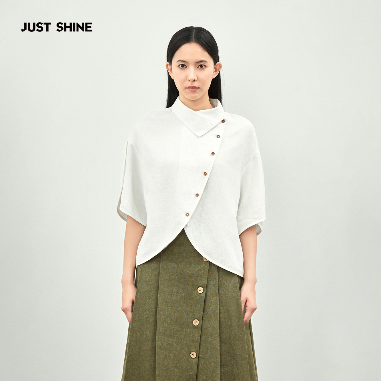 JUSTSHINE 简约斜襟衬衫短袖不对称排扣短款七分袖开衩休闲衬衣女